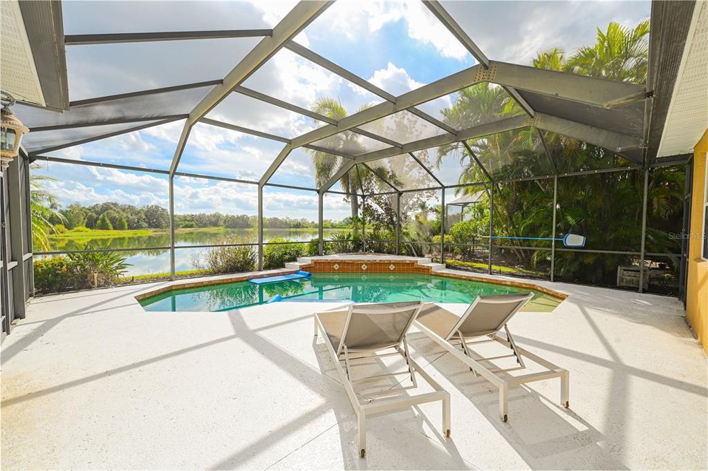 For Rent: $3,900 (5 beds, 3 baths, 2862 Square Feet)