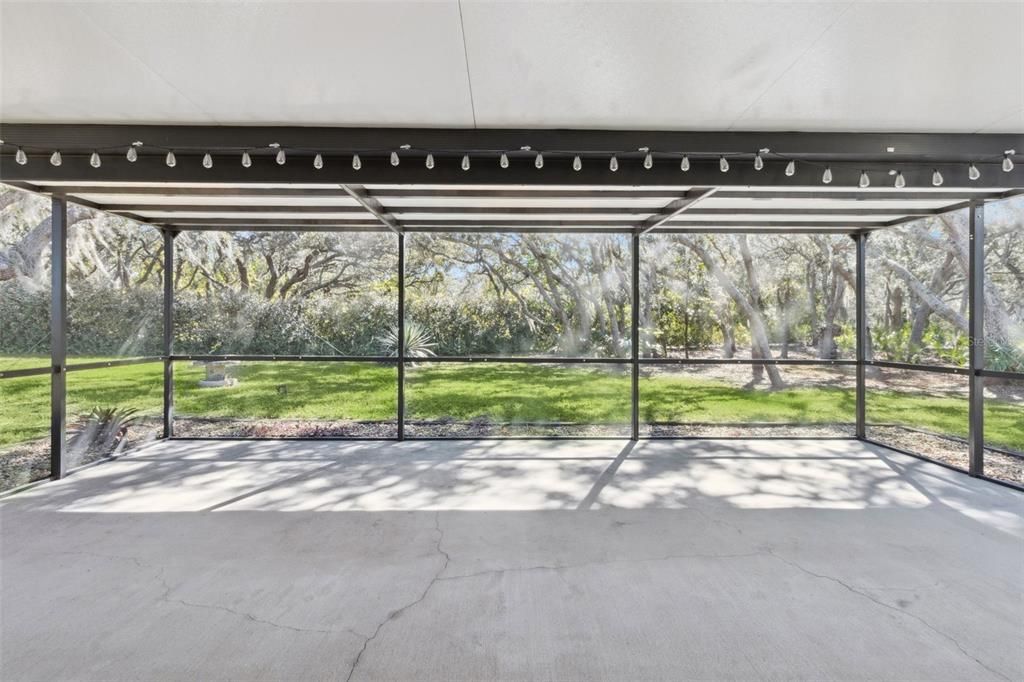 На продажу: $379,000 (3 спален, 2 ванн, 2113 Квадратных фут)