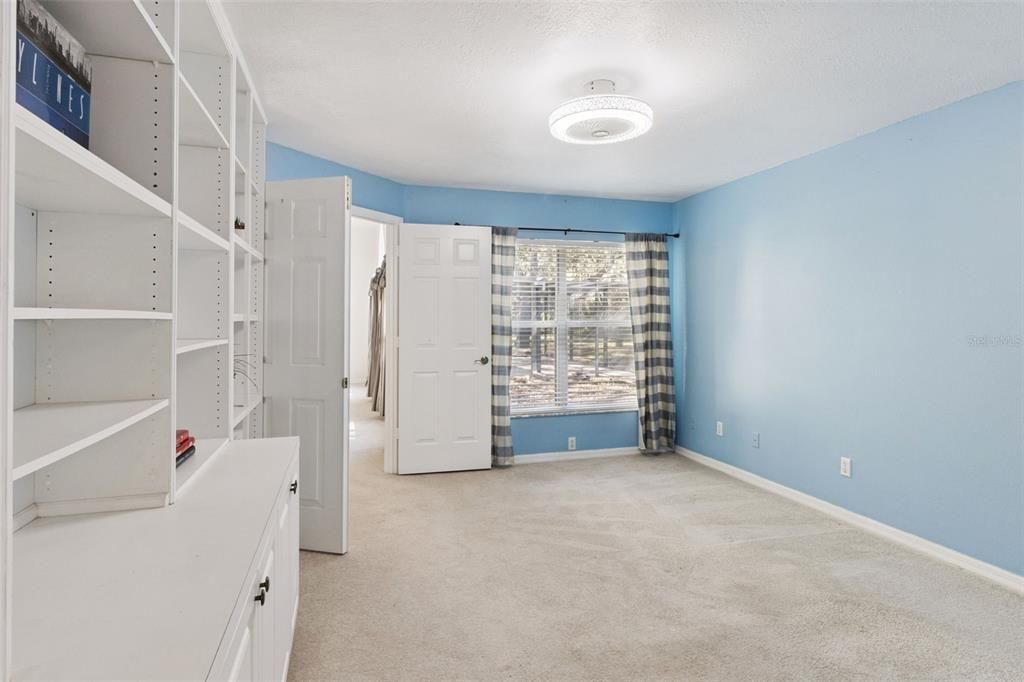 На продажу: $379,000 (3 спален, 2 ванн, 2113 Квадратных фут)