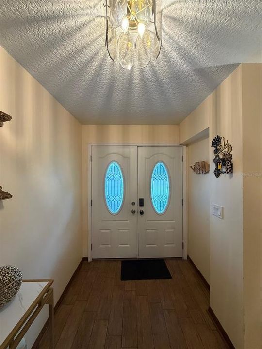 На продажу: $360,000 (3 спален, 2 ванн, 1737 Квадратных фут)