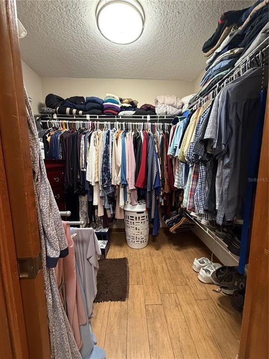 На продажу: $360,000 (3 спален, 2 ванн, 1737 Квадратных фут)