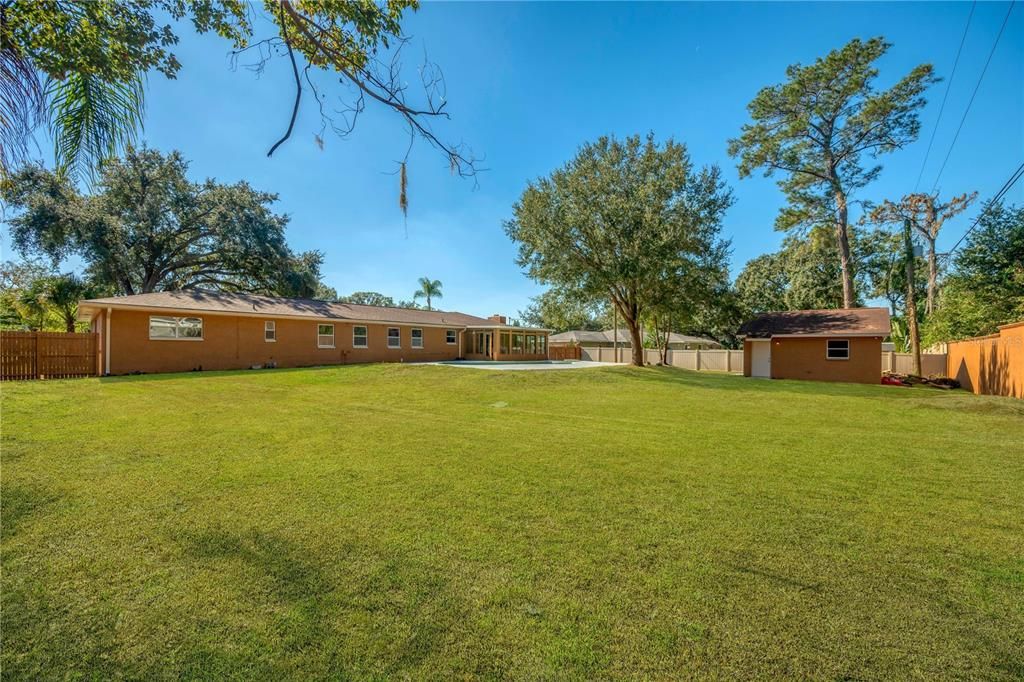 For Sale: $549,000 (4 beds, 2 baths, 2500 Square Feet)