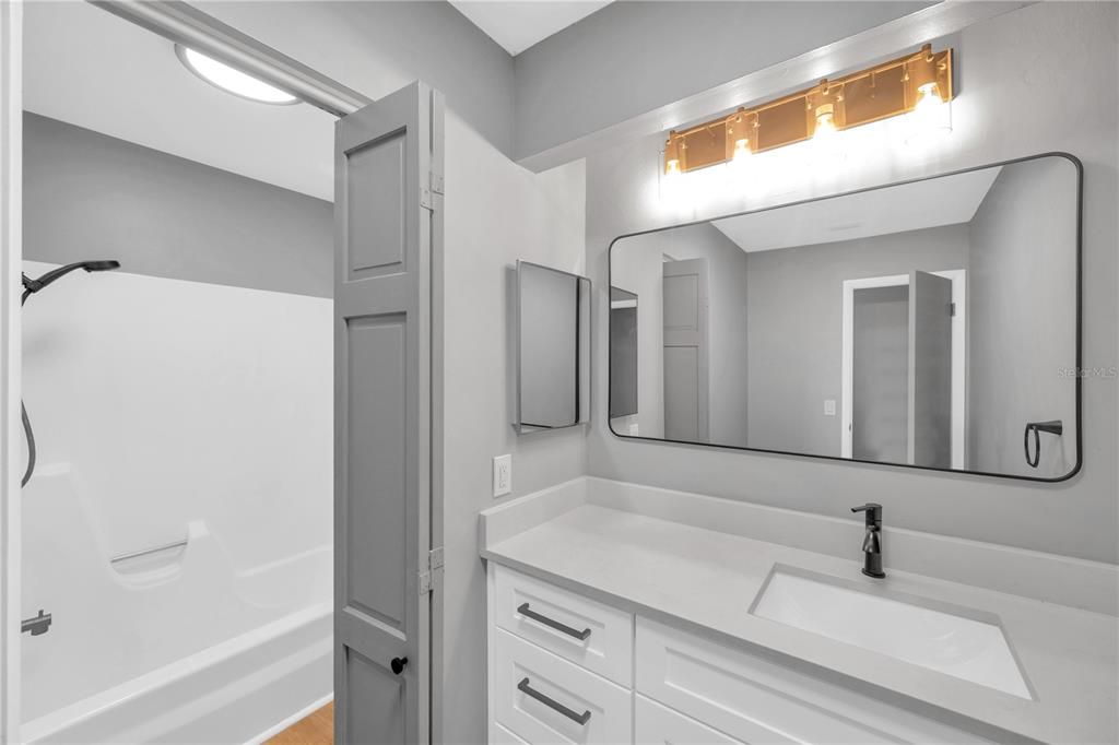 For Sale: $549,000 (4 beds, 2 baths, 2500 Square Feet)