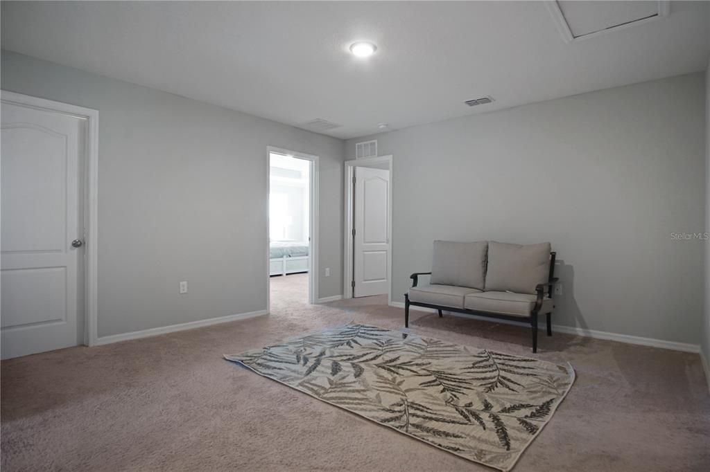 En Renta: $3,800 (5 camas, 3 baños, 3145 Pies cuadrados)