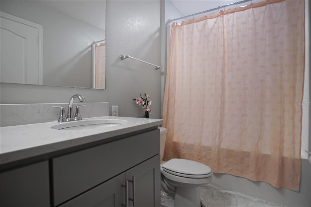 En Renta: $3,800 (5 camas, 3 baños, 3145 Pies cuadrados)