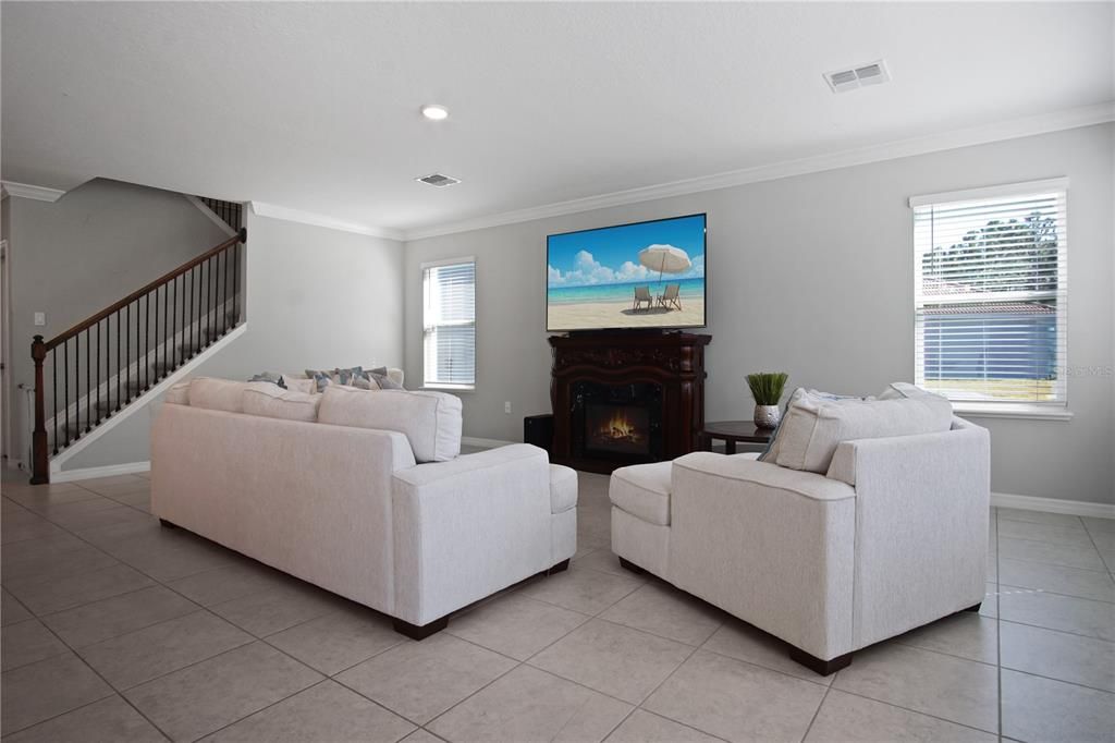 En Renta: $3,800 (5 camas, 3 baños, 3145 Pies cuadrados)