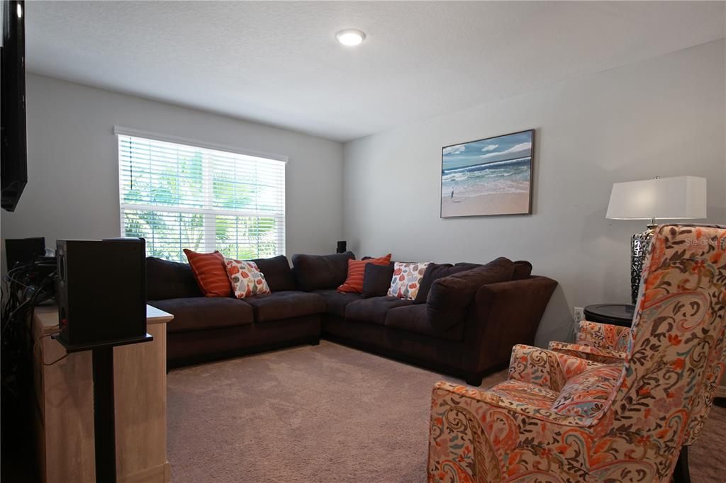 En Renta: $3,800 (5 camas, 3 baños, 3145 Pies cuadrados)