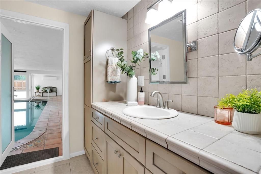 待售: $850,000 (4 贝兹, 3 浴室, 2944 平方英尺)