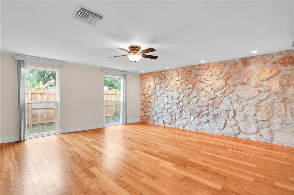 待售: $850,000 (4 贝兹, 3 浴室, 2944 平方英尺)