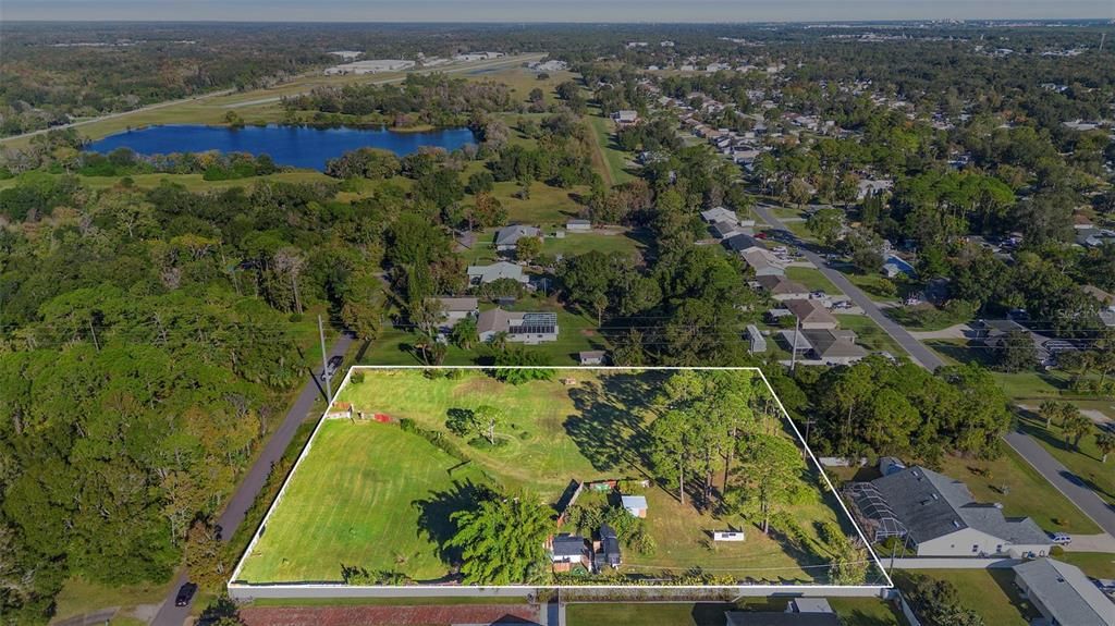 En Venta: $249,900 (2.24 acres)