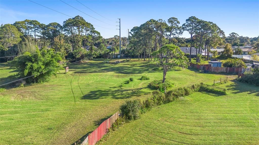 En Venta: $249,900 (2.24 acres)