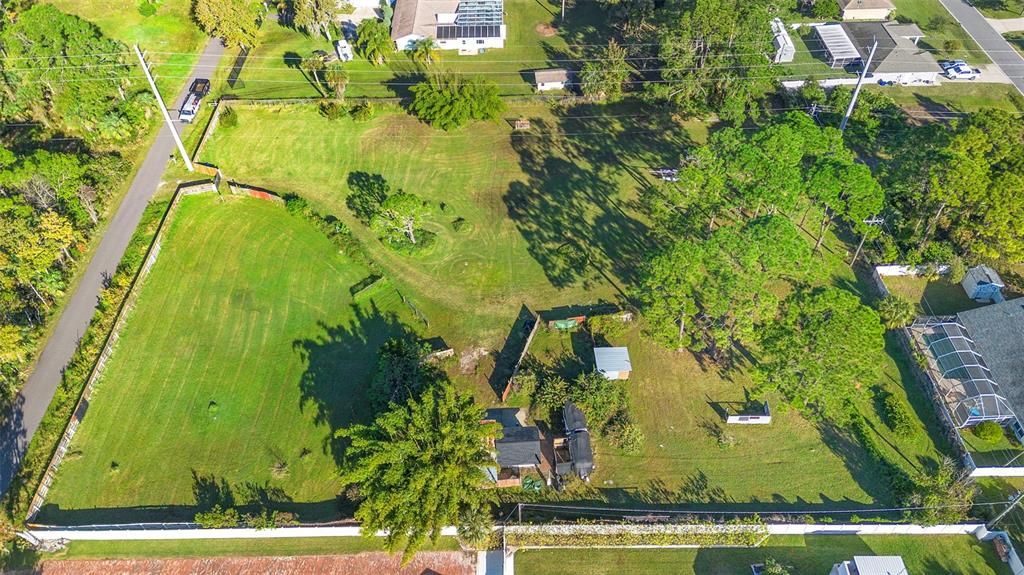 En Venta: $249,900 (2.24 acres)