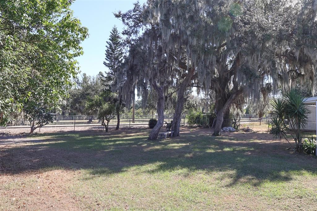 На продажу: $185,000 (3 спален, 1 ванн, 764 Квадратных фут)