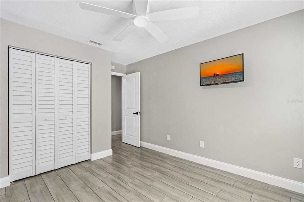 En Venta: $809,999 (3 camas, 2 baños, 1422 Pies cuadrados)