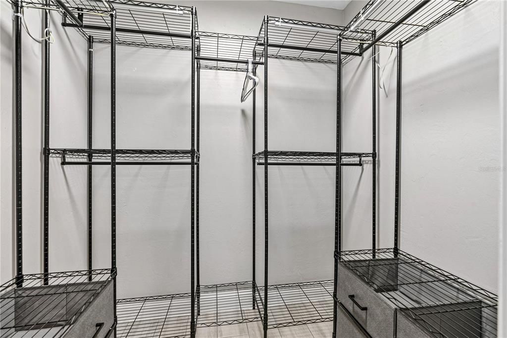 En Venta: $809,999 (3 camas, 2 baños, 1422 Pies cuadrados)