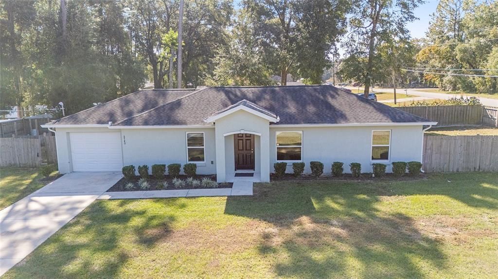 En Venta: $234,000 (3 camas, 2 baños, 1178 Pies cuadrados)