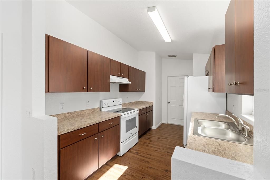 En Venta: $234,000 (3 camas, 2 baños, 1178 Pies cuadrados)