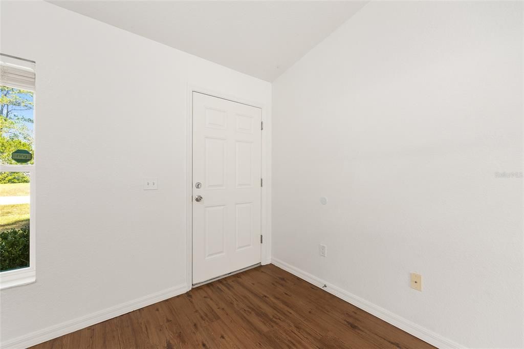 En Venta: $234,000 (3 camas, 2 baños, 1178 Pies cuadrados)