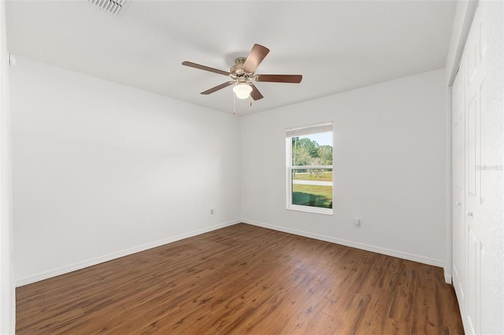 En Venta: $234,000 (3 camas, 2 baños, 1178 Pies cuadrados)