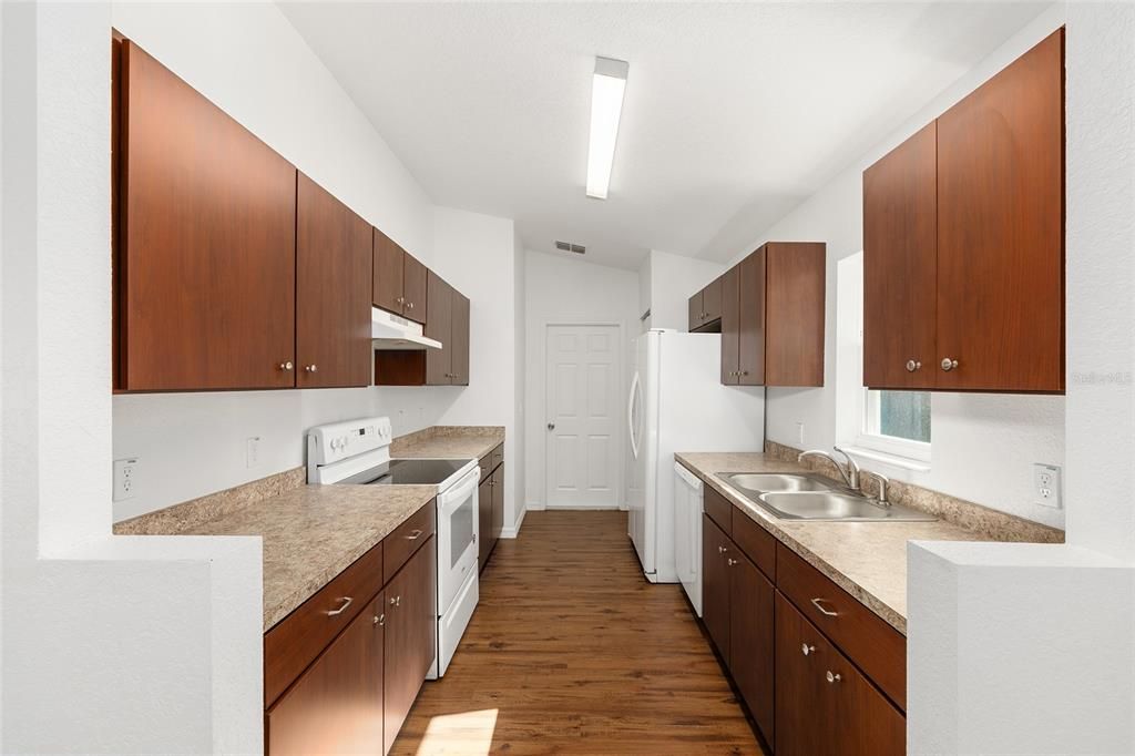 En Venta: $234,000 (3 camas, 2 baños, 1178 Pies cuadrados)