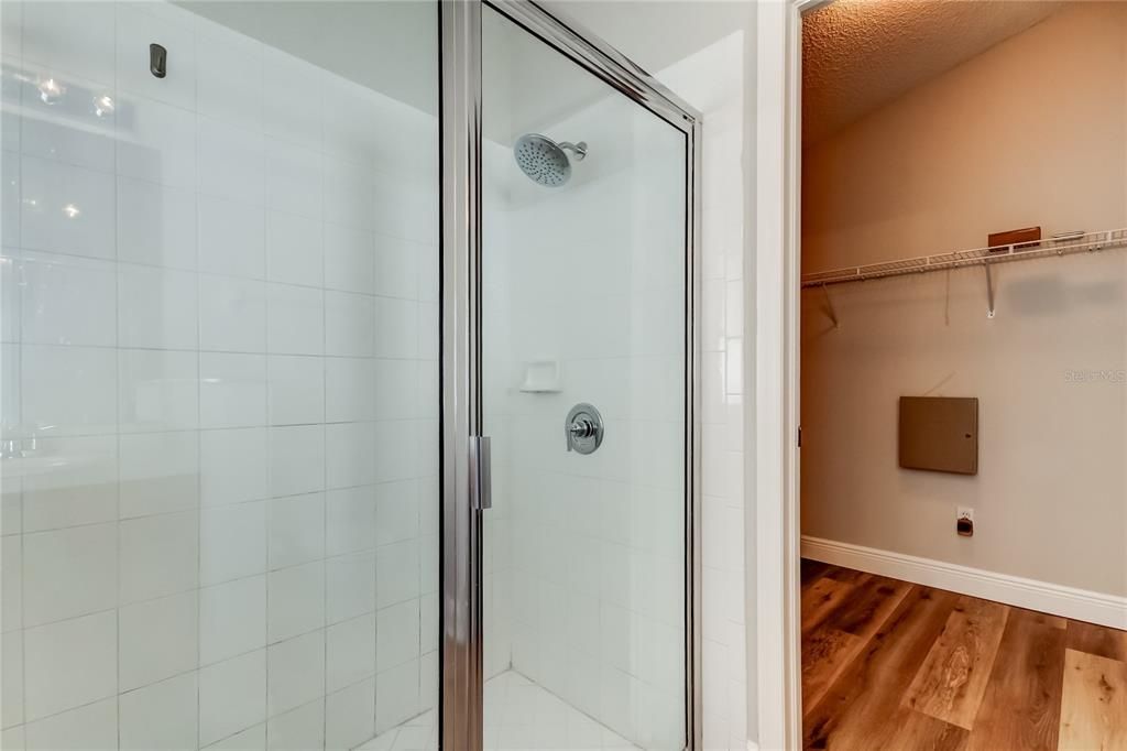 Под контрактом: $2,650 (3 спален, 2 ванн, 1549 Квадратных фут)