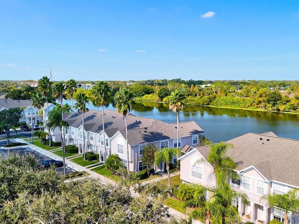 待售: $215,000 (2 贝兹, 1 浴室, 1159 平方英尺)