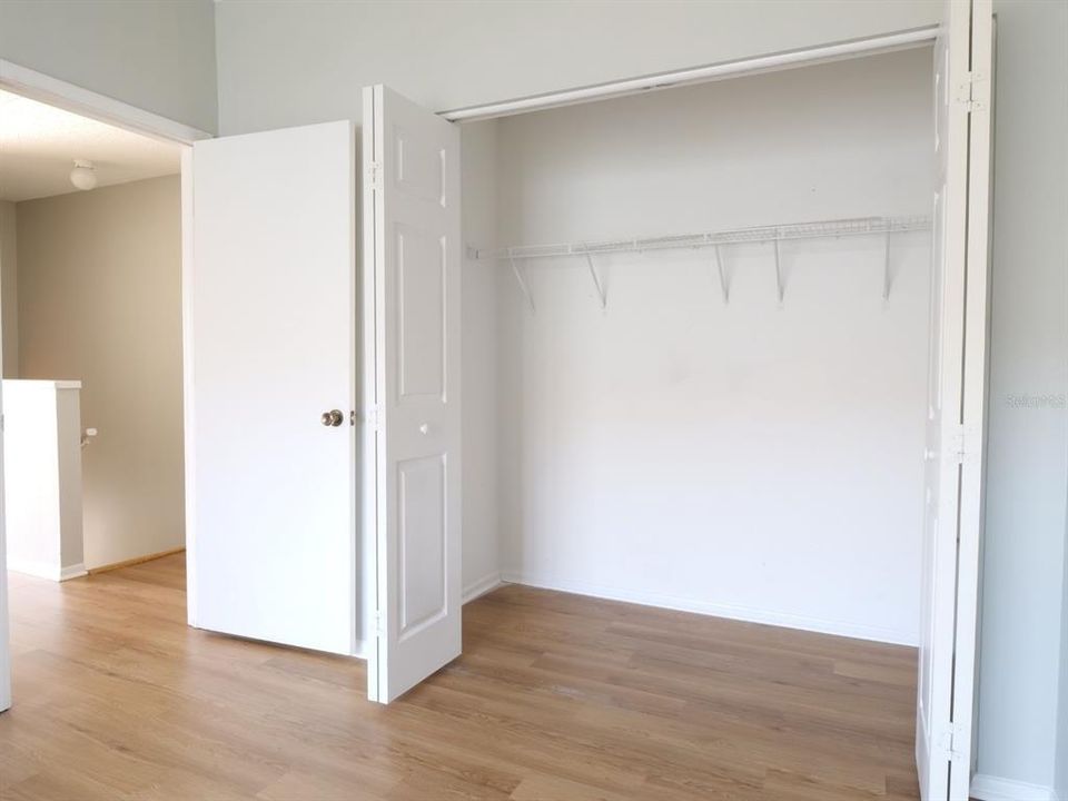 待售: $215,000 (2 贝兹, 1 浴室, 1159 平方英尺)