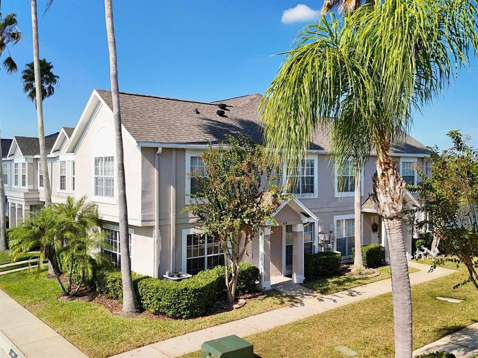 待售: $215,000 (2 贝兹, 1 浴室, 1159 平方英尺)