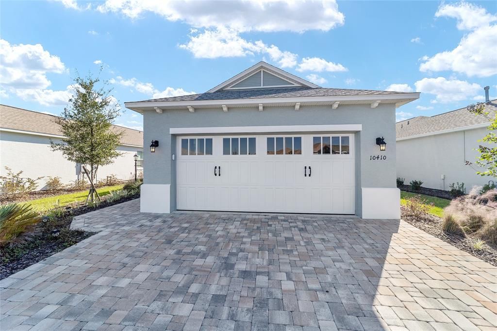 For Sale: $299,000 (2 beds, 2 baths, 1342 Square Feet)