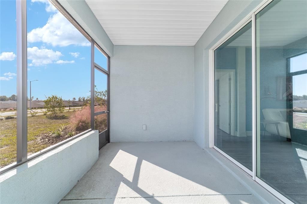 For Sale: $299,000 (2 beds, 2 baths, 1342 Square Feet)