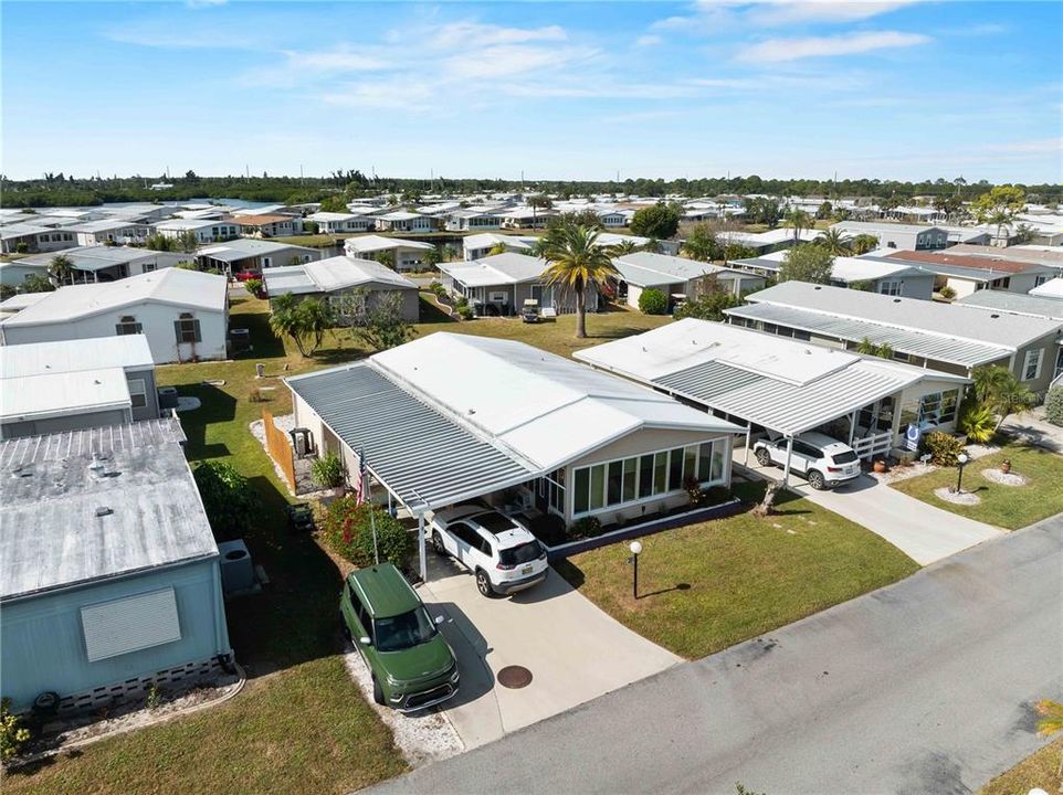 На продажу: $145,000 (2 спален, 2 ванн, 1066 Квадратных фут)