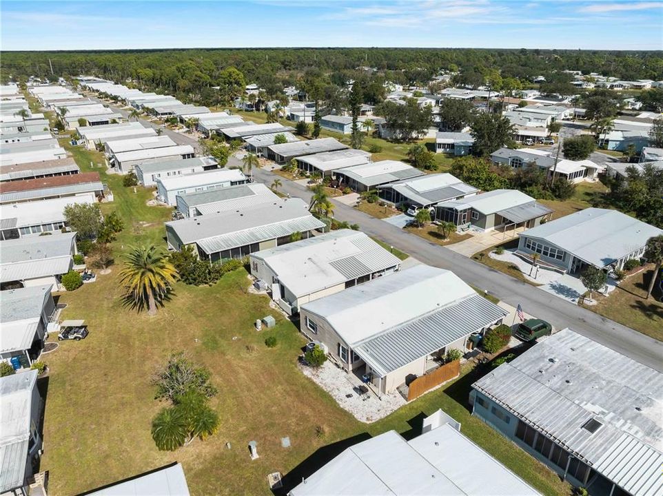 На продажу: $145,000 (2 спален, 2 ванн, 1066 Квадратных фут)