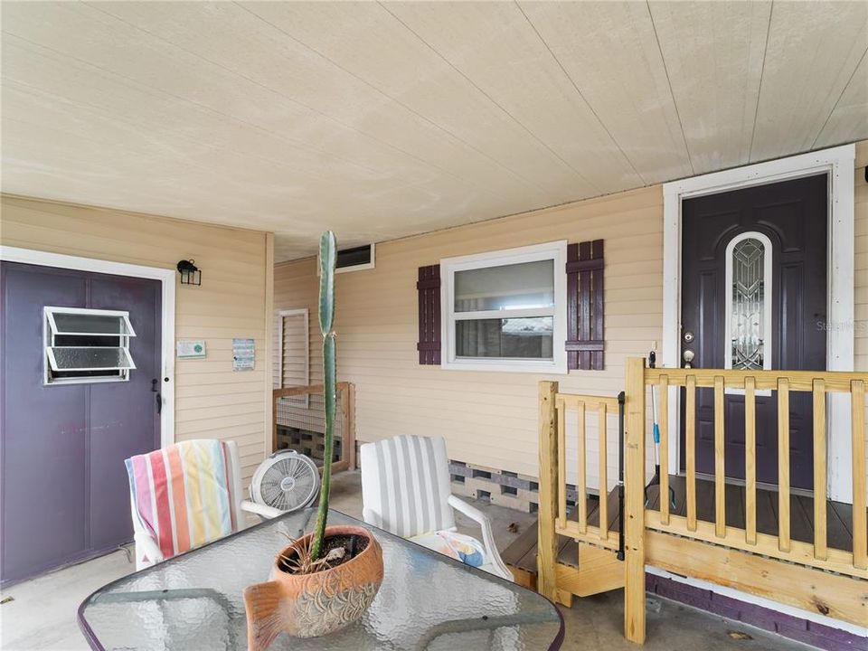 На продажу: $145,000 (2 спален, 2 ванн, 1066 Квадратных фут)