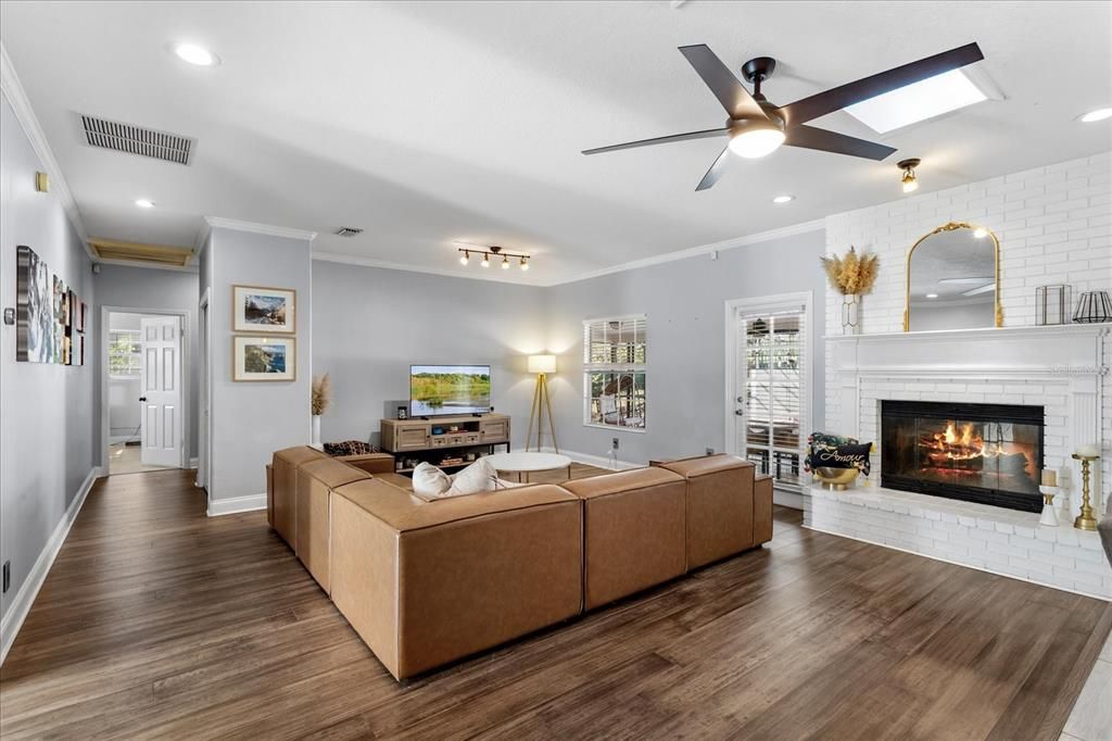 For Sale: $849,999 (4 beds, 2 baths, 2269 Square Feet)