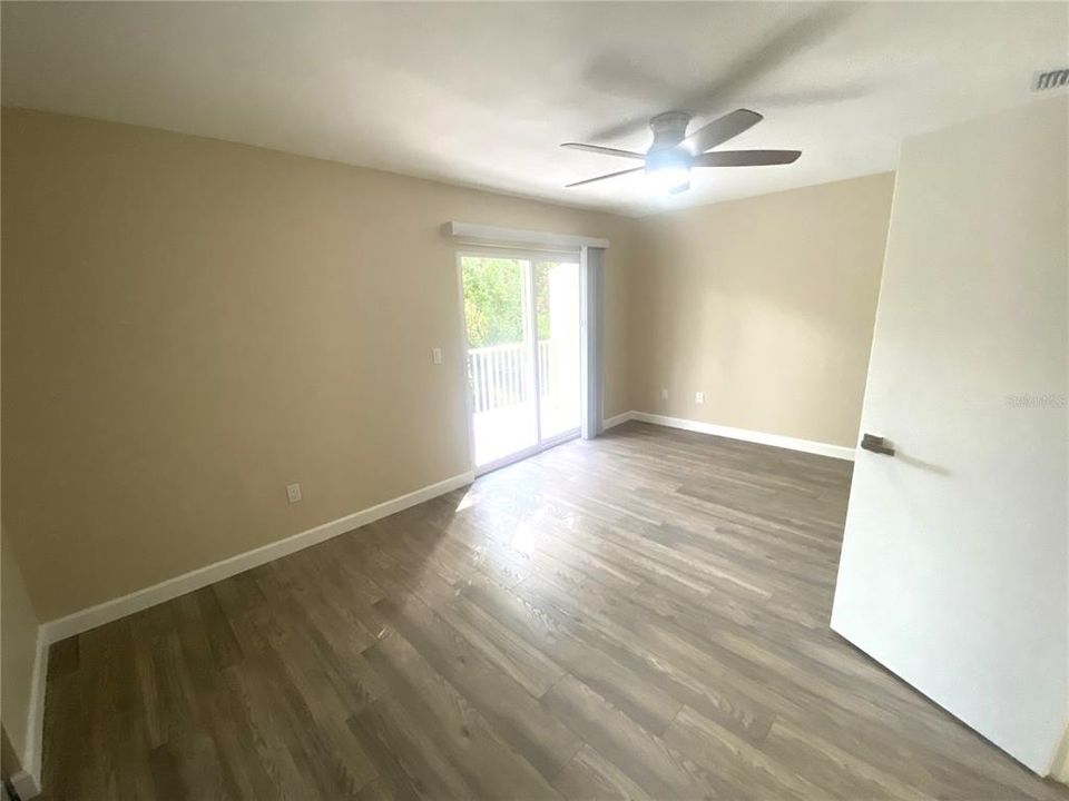 For Sale: $295,000 (2 beds, 2 baths, 1460 Square Feet)