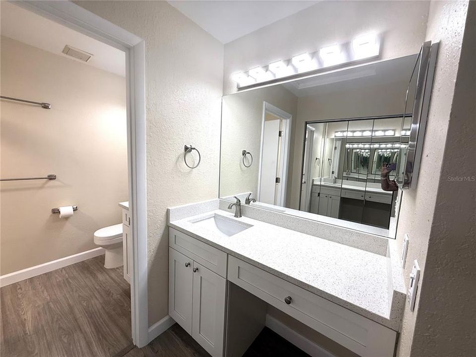 For Sale: $295,000 (2 beds, 2 baths, 1460 Square Feet)