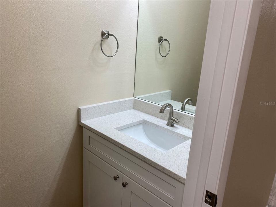 For Sale: $295,000 (2 beds, 2 baths, 1460 Square Feet)