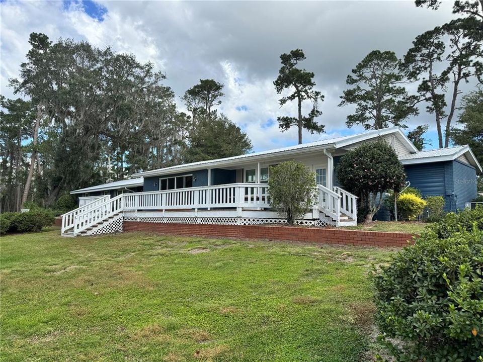 En Renta: $2,495 (3 camas, 2 baños, 2122 Pies cuadrados)