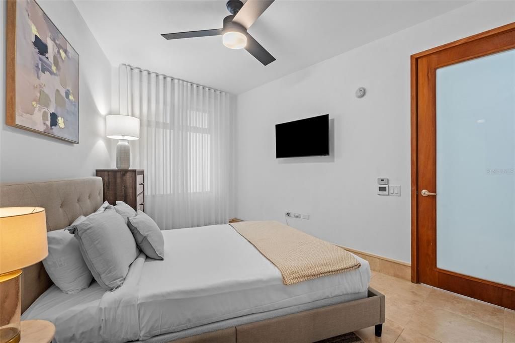 待售: $3,199,000 (3 贝兹, 3 浴室, 2323 平方英尺)