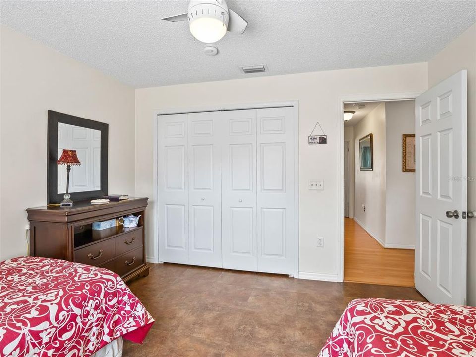 For Sale: $330,000 (3 beds, 2 baths, 1908 Square Feet)