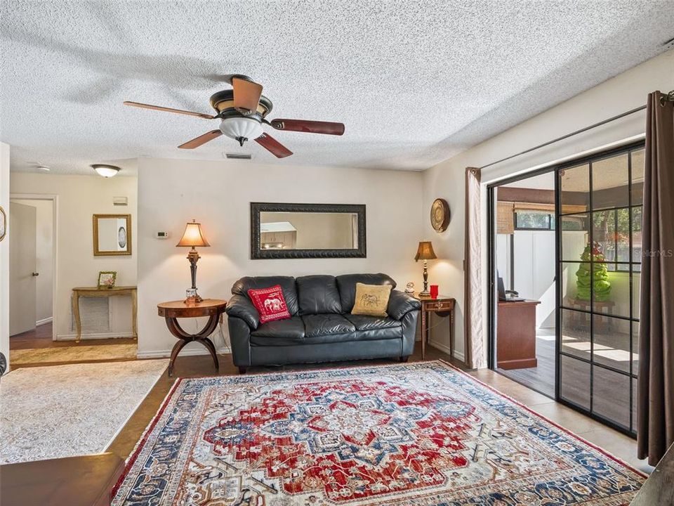 For Sale: $330,000 (3 beds, 2 baths, 1908 Square Feet)