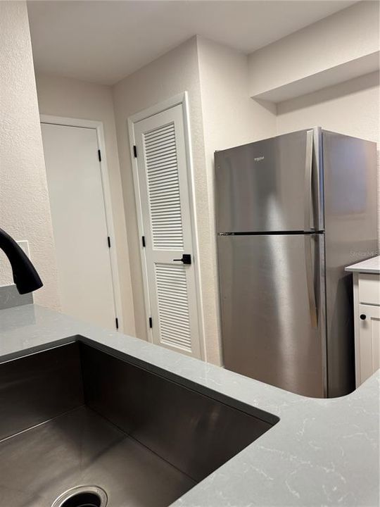 For Sale: $169,900 (2 beds, 2 baths, 1015 Square Feet)