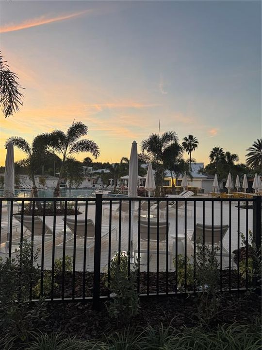 For Sale: $169,900 (2 beds, 2 baths, 1015 Square Feet)