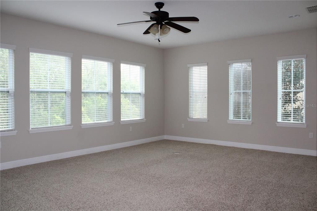 出租: $2,900 (3 贝兹, 2 浴室, 2172 平方英尺)