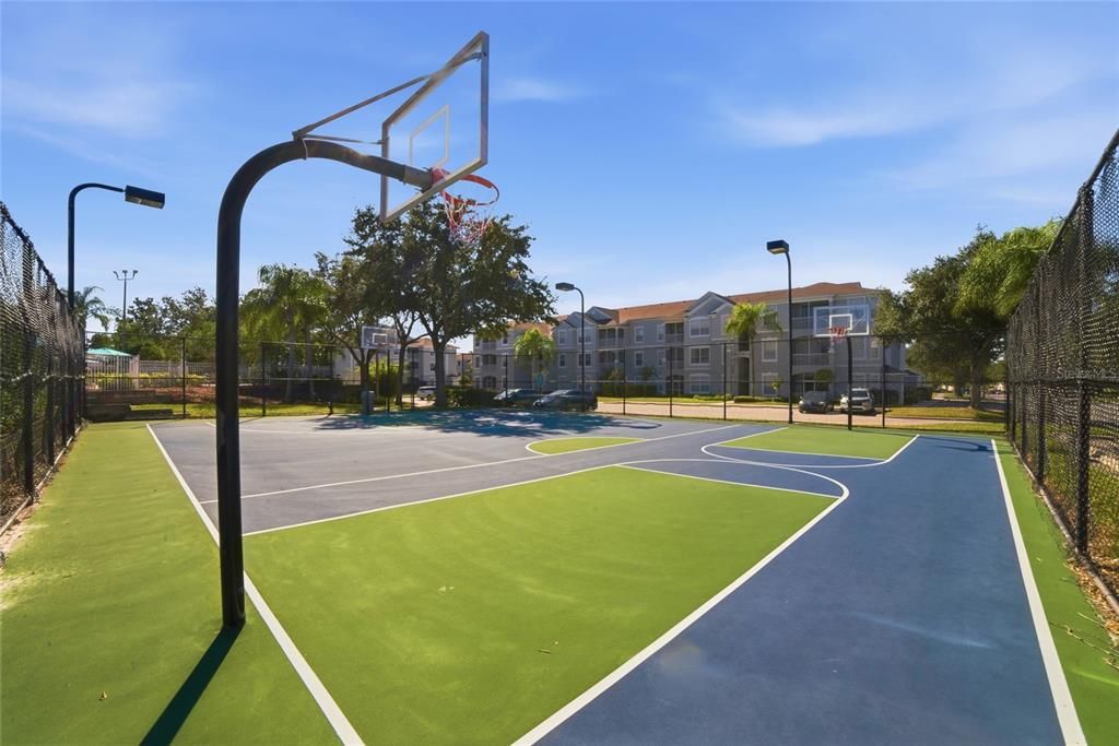 For Sale: $270,000 (3 beds, 2 baths, 1402 Square Feet)