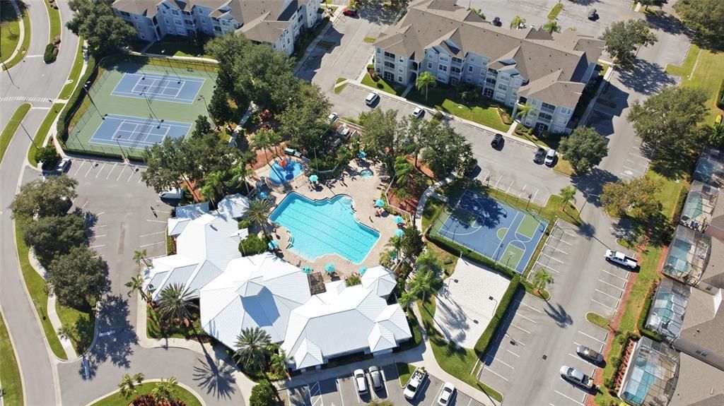 For Sale: $270,000 (3 beds, 2 baths, 1402 Square Feet)