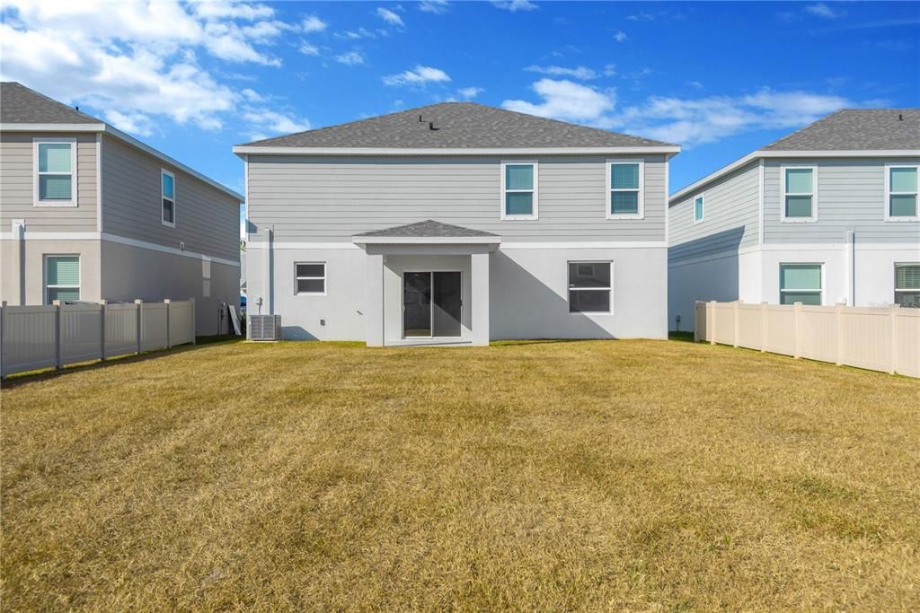 For Rent: $3,100 (5 beds, 3 baths, 2491 Square Feet)