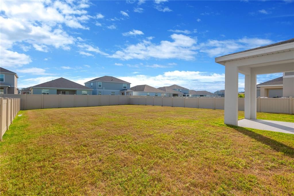 For Rent: $3,100 (5 beds, 3 baths, 2491 Square Feet)