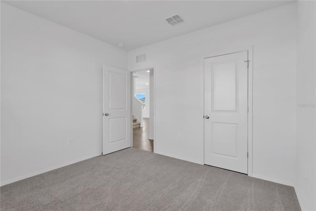 For Rent: $3,100 (5 beds, 3 baths, 2491 Square Feet)