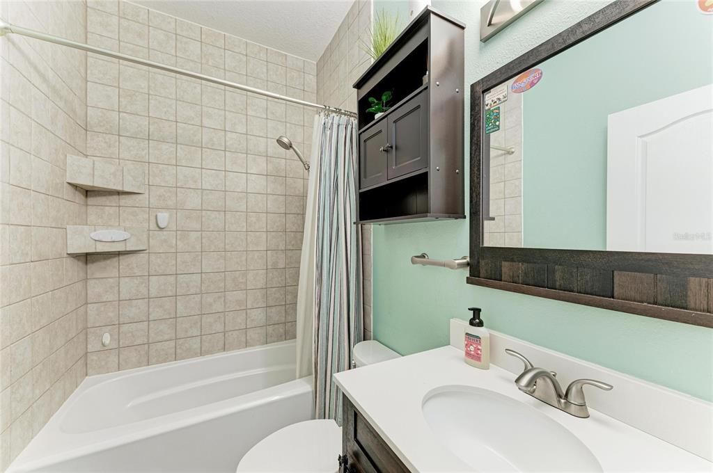 For Sale: $589,000 (3 beds, 2 baths, 1298 Square Feet)